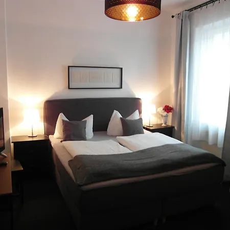 Frankfurter Hof 3*